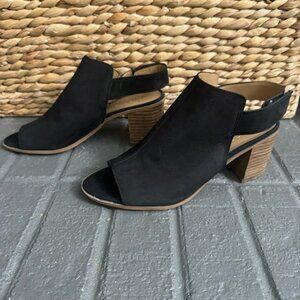 Franco Sarto Helix Women’s 6.5 M Black Block Heel Peep Toe Sandals Leather Suede